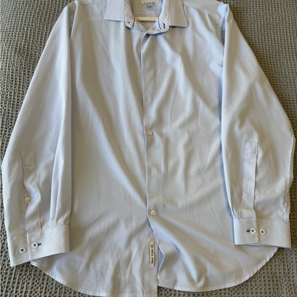 Men's Light Blue Dress Shirt